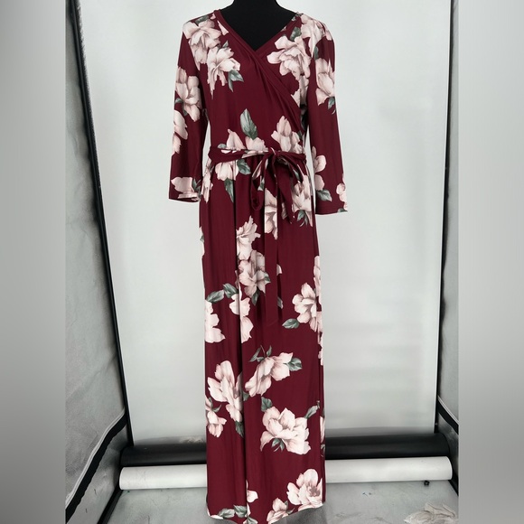 KRANDA MAXI DRESS‎ - Picture 1 of 12